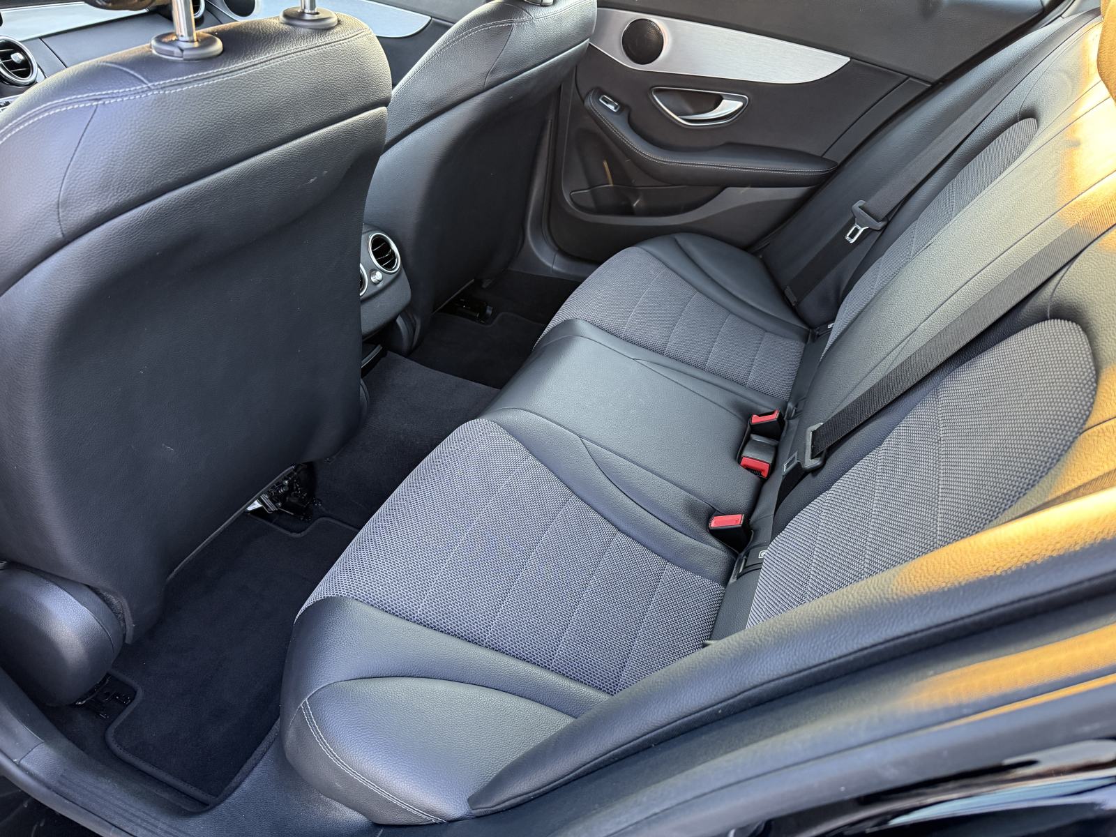 Mercedes-Benz C-klasa 200 D**ODLIČNO STANJE*SERVISNA*, fotografija 12