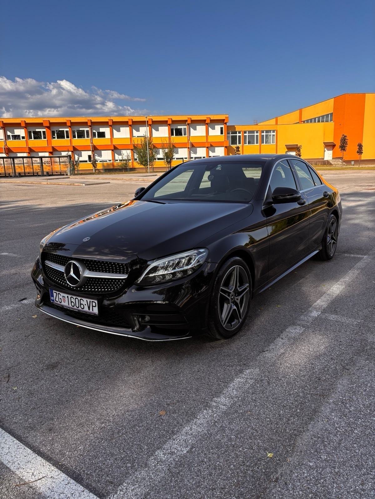 Mercedes-Benz C-klasa 200 D, pogled izvana - slika 1