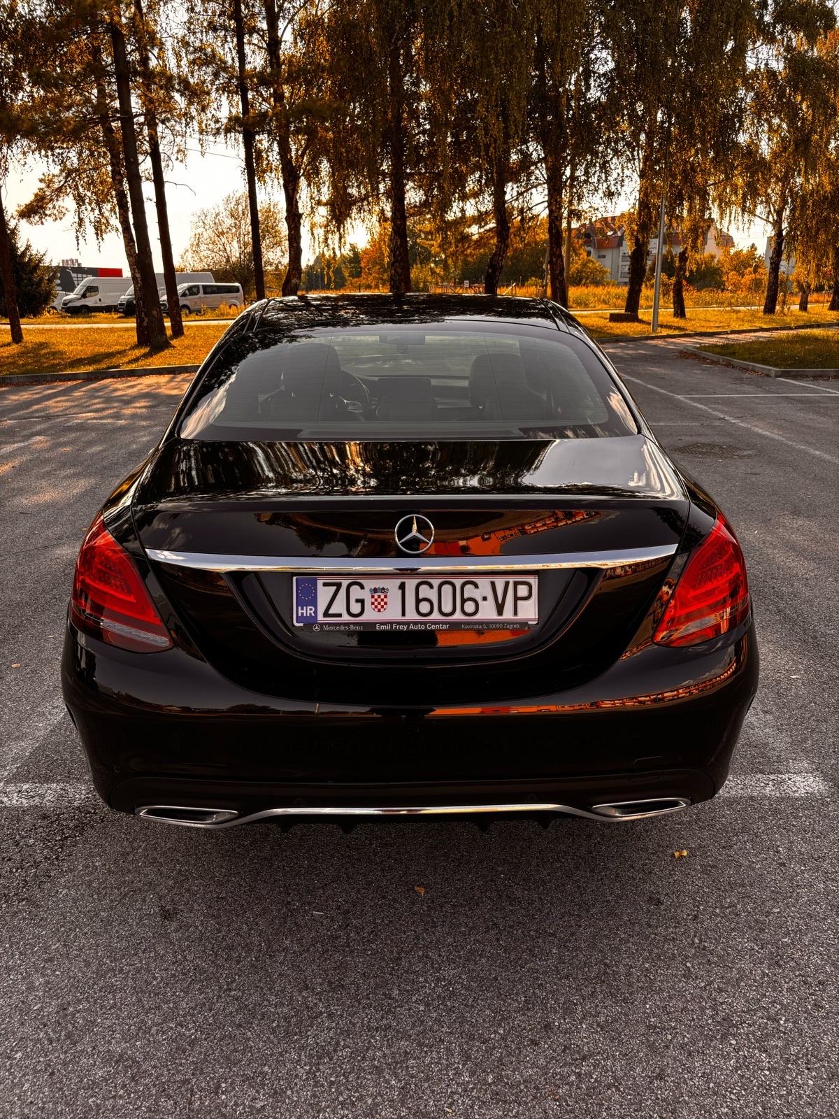 Mercedes-Benz C-klasa 200 D, pogled izvana - slika 4