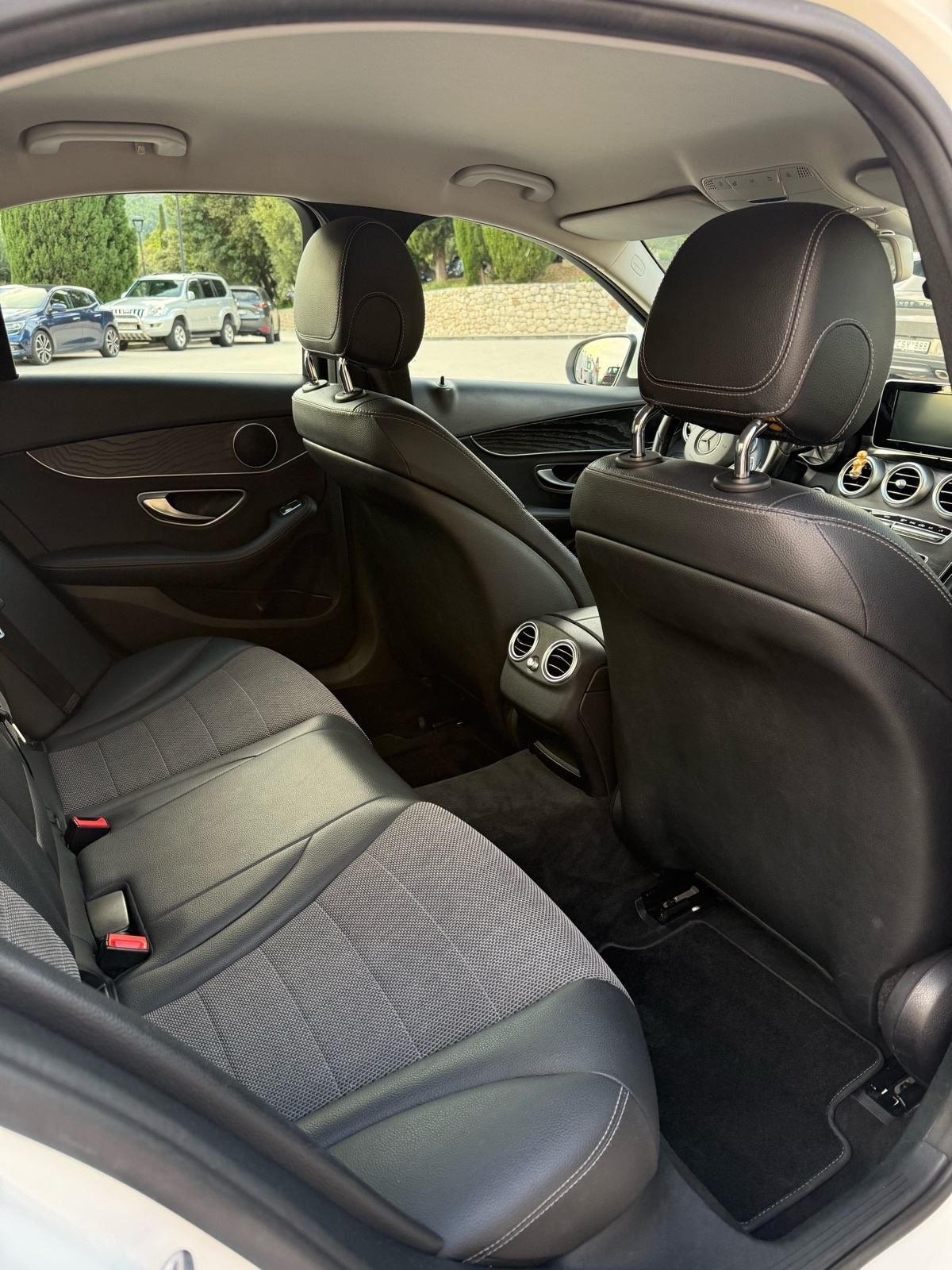Mercedes-Benz C-klasa 200 D, fotografija 7