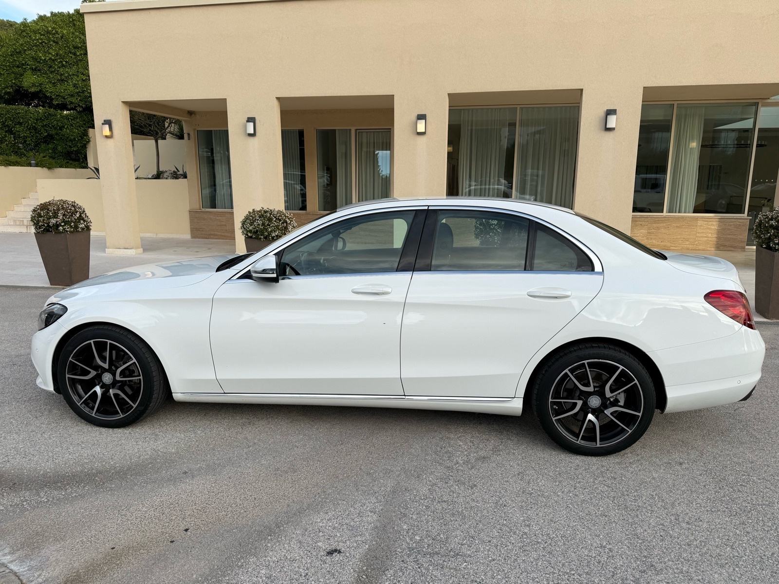 Mercedes-Benz C-klasa 200 D, fotografija 4