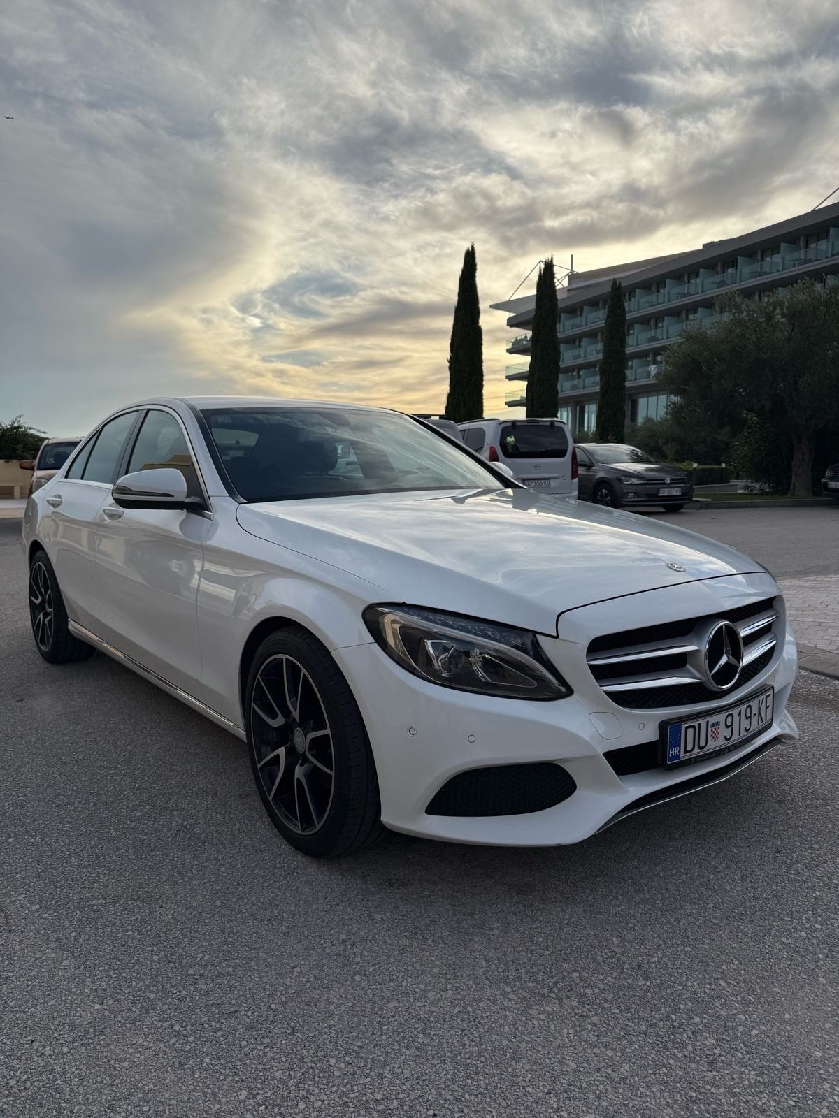 Mercedes-Benz C-klasa 200 D, fotografija 10