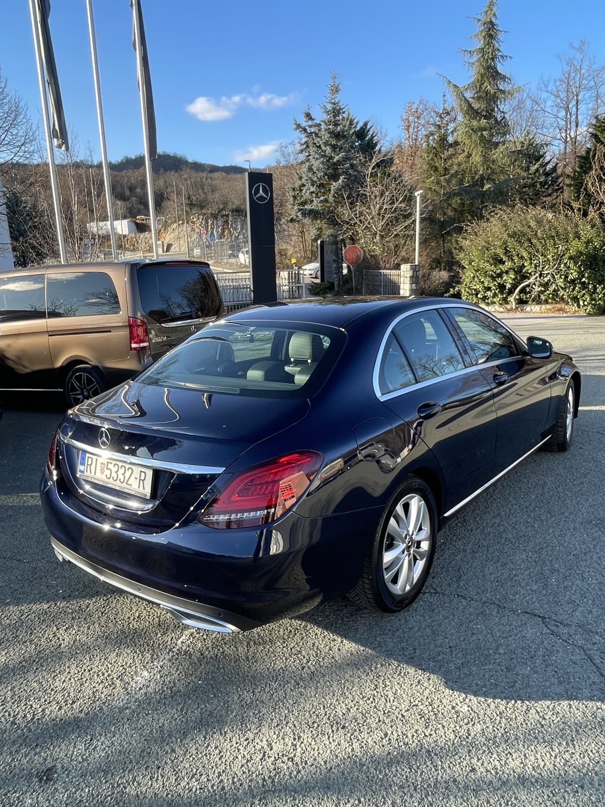 Mercedes-Benz C-klasa 200 D, fotografija 3