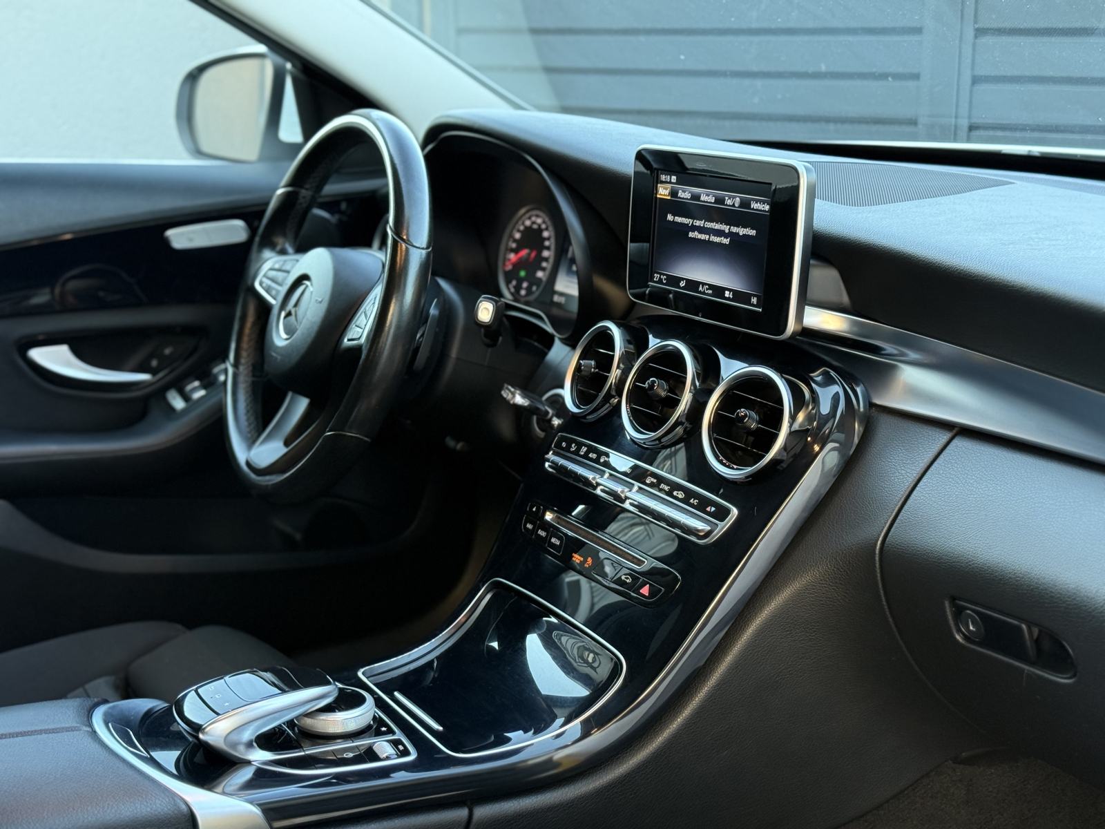 Mercedes-Benz C-klasa 200 D Sport AMG LOOK AUTOMATIK F1 LED MULTIBEAM, fotografija 12