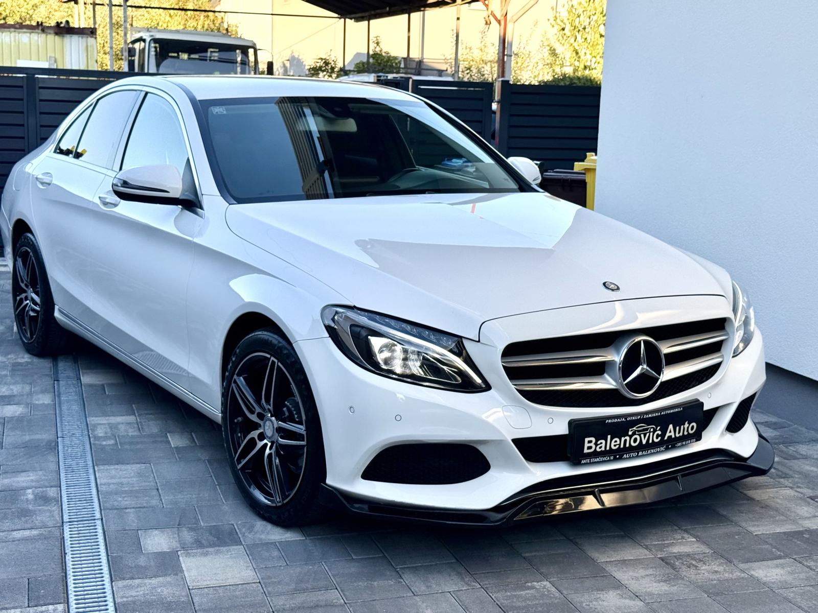 Mercedes-Benz C-klasa 200 D Sport AMG LOOK AUTOMATIK F1 LED MULTIBEAM, fotografija 3