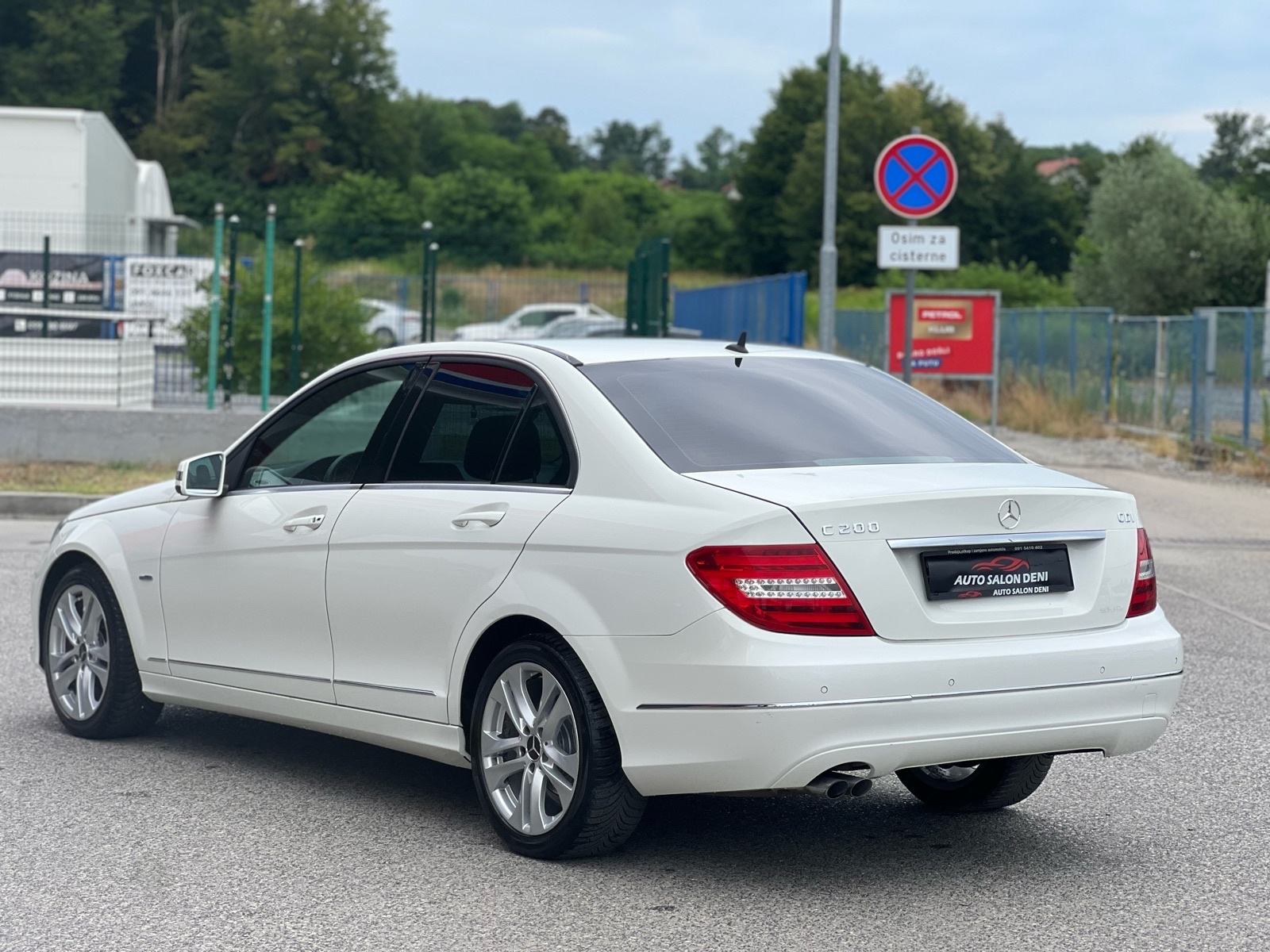 Mercedes-Benz C-klasa 2.2 CDI AVANGARDE AUTOMATIC 9,999€!!!, fotografija 3
