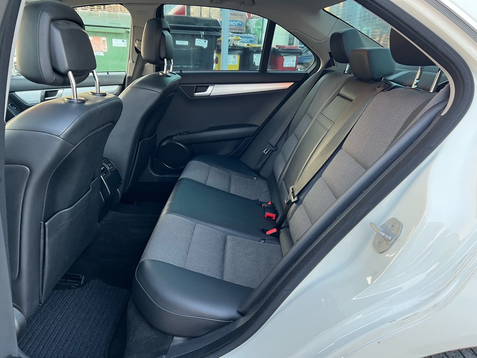 Mercedes-Benz C-klasa 2.2 CDI AVANGARDE AUTOMATIC 9,999€!!!, fotografija 15