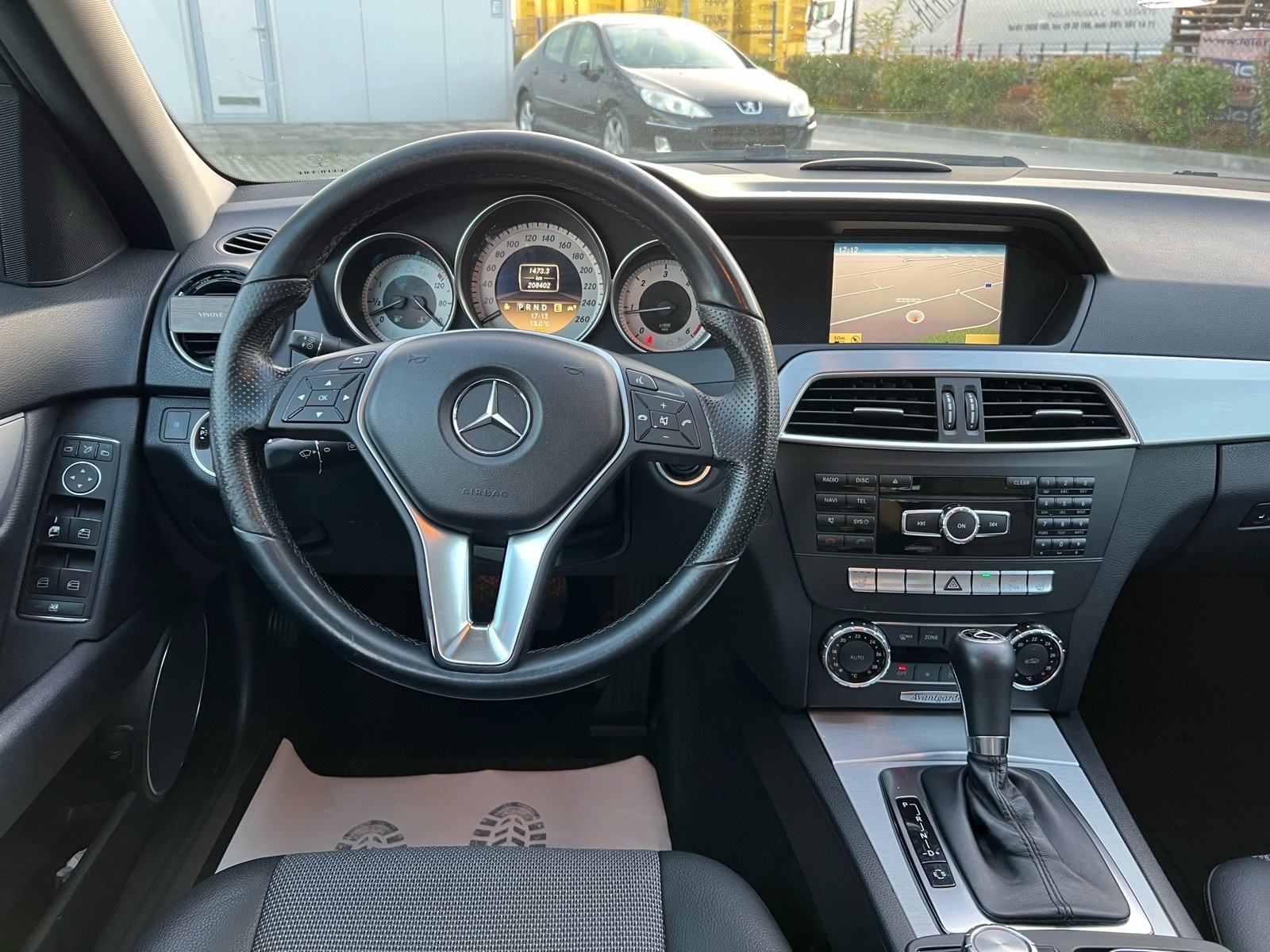 Mercedes-Benz C-klasa 2.2 CDI AVANGARDE AUTOMATIC 9,999€!!!, fotografija 18