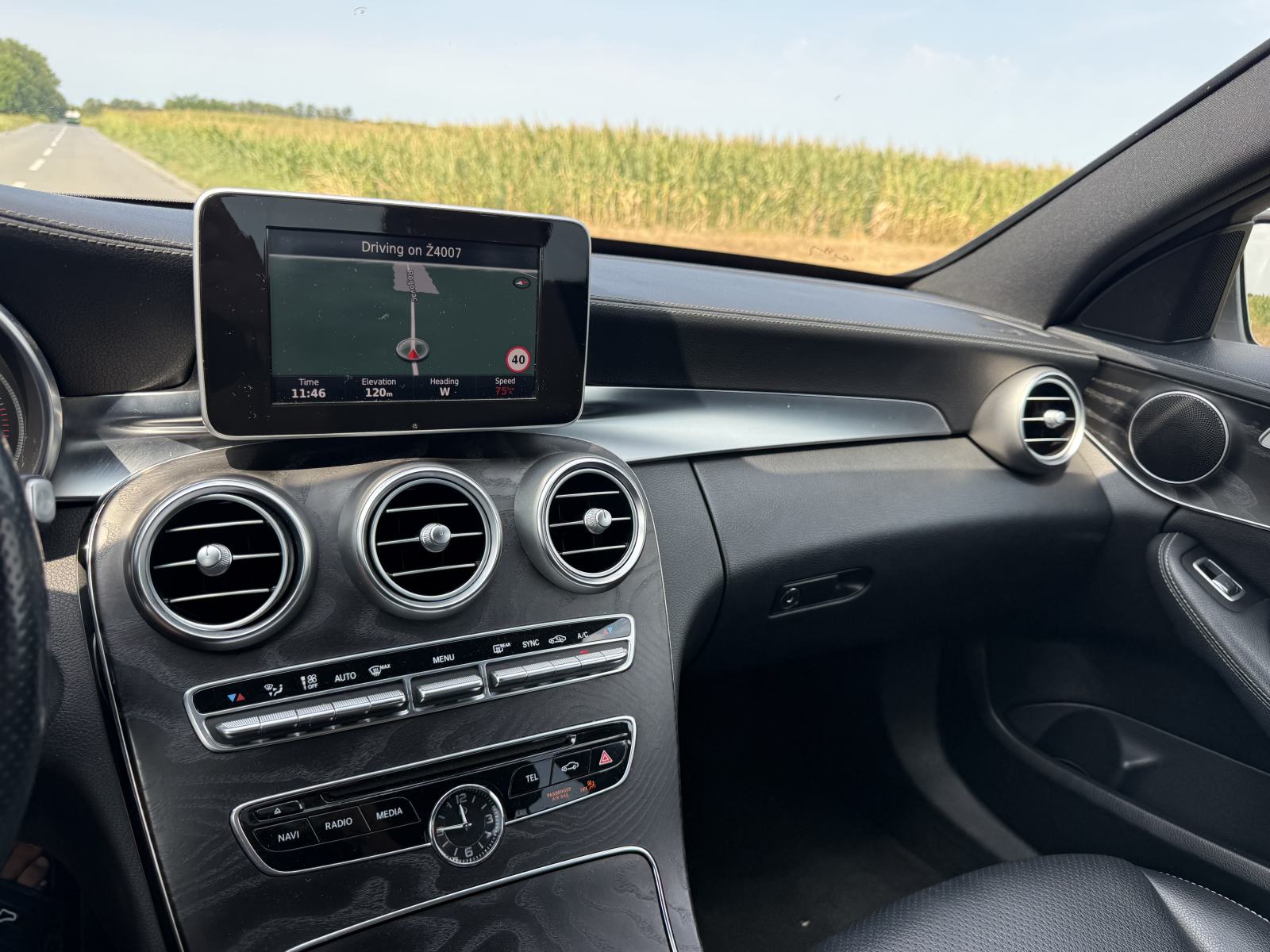 Mercedes-Benz C-klasa 220 AMG automatik, fotografija 12