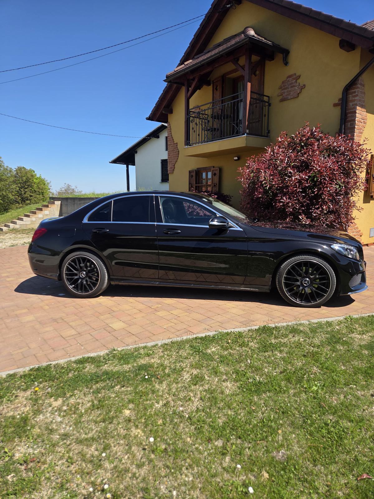Mercedes-Benz C-klasa 220 AMG, fotografija 2