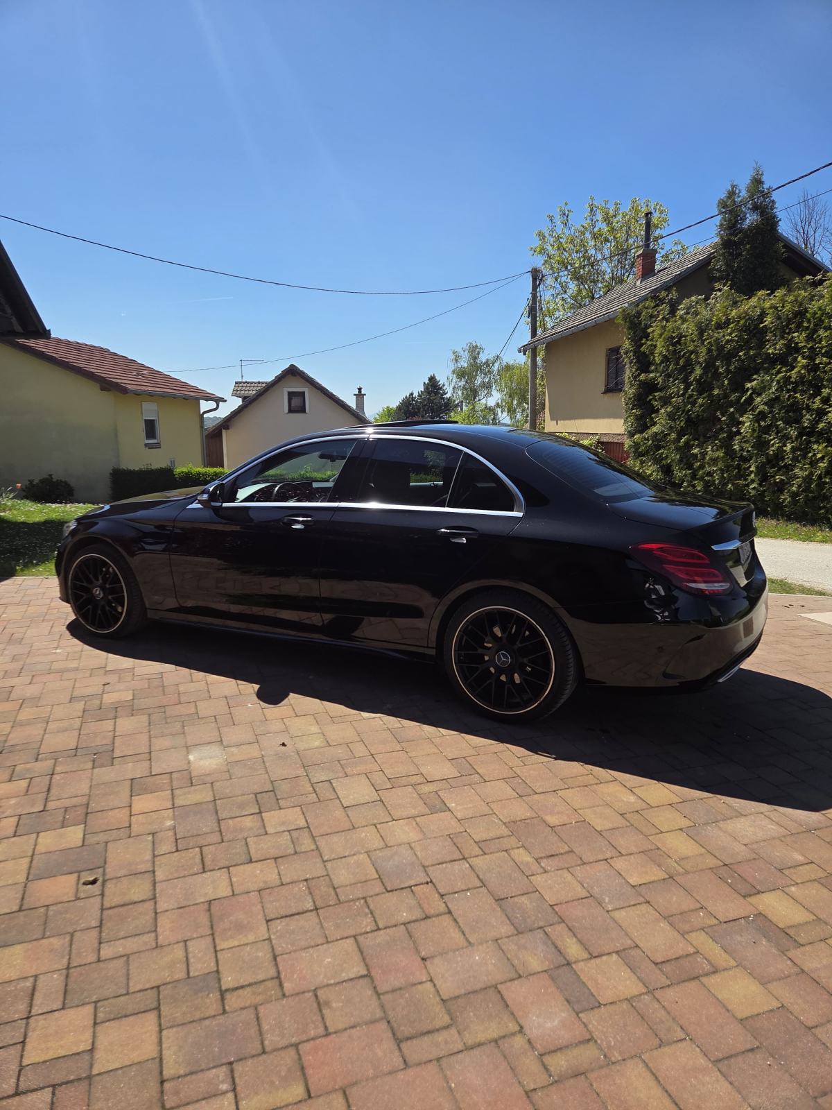 Mercedes-Benz C-klasa 220 AMG, fotografija 5