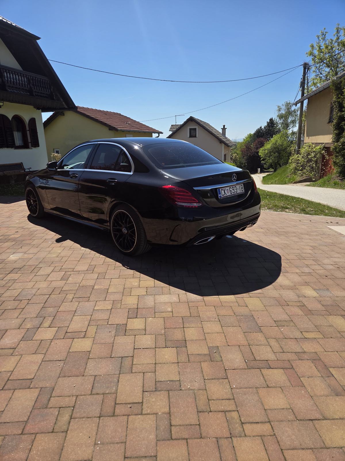 Mercedes-Benz C-klasa 220 AMG, fotografija 6