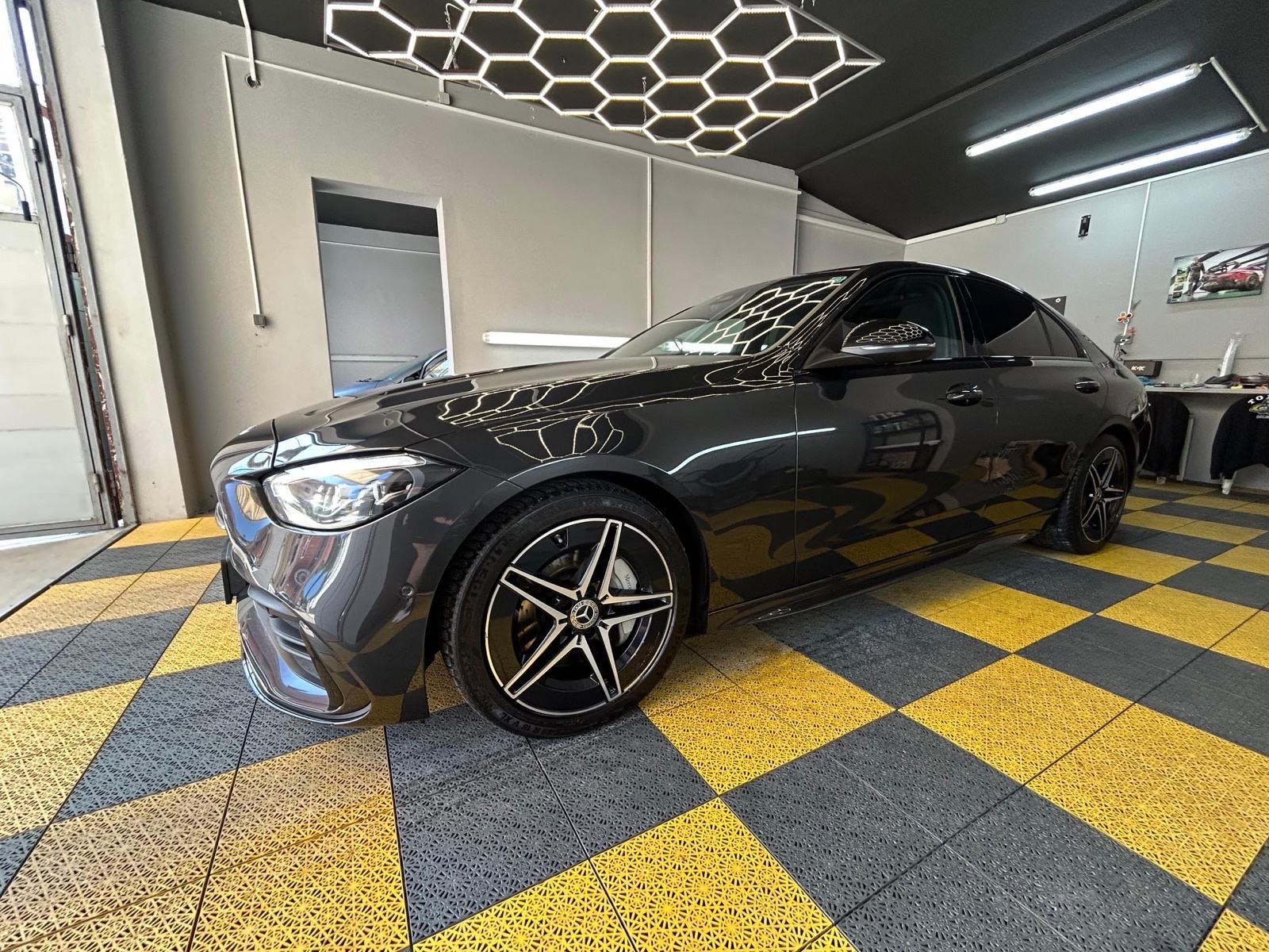 Mercedes-Benz C-klasa 220 D AMG -FULL AMG- PANORAMA- AUTOM-, fotografija 7