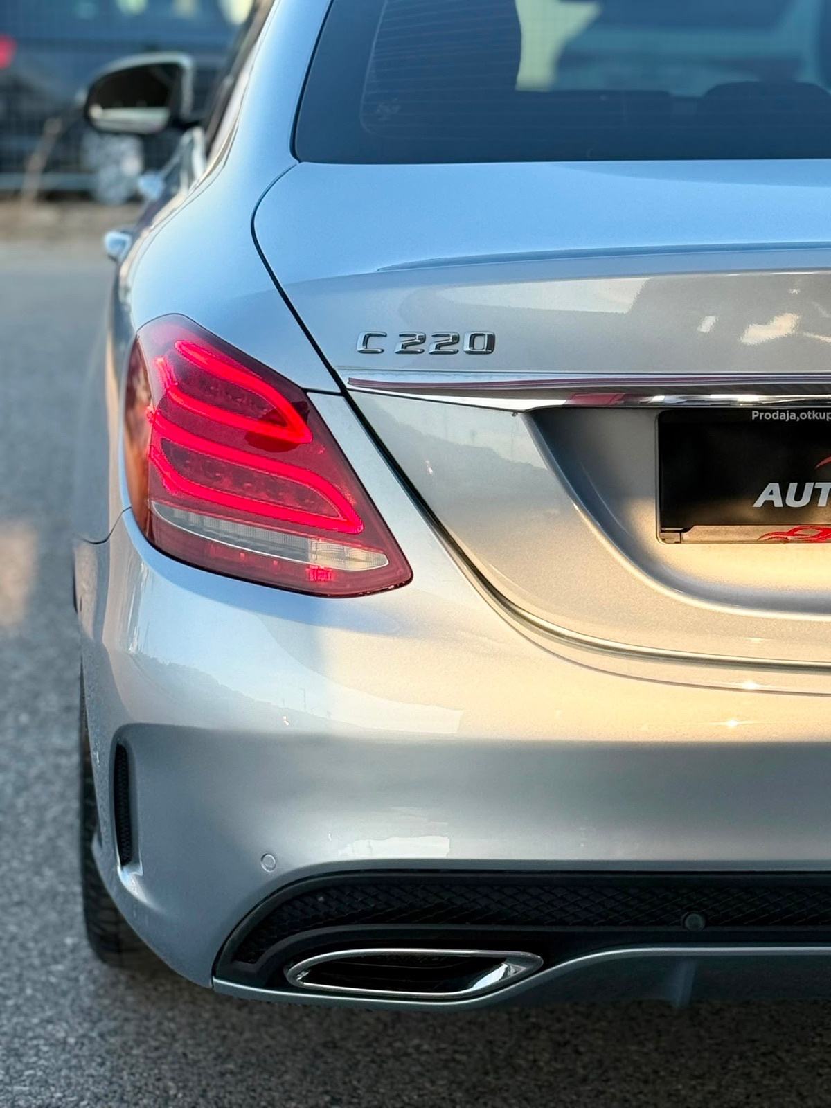 Mercedes-Benz C-klasa 220 CDI AMG AUTOMATIK TOP 18,999€!!!, fotografija 15