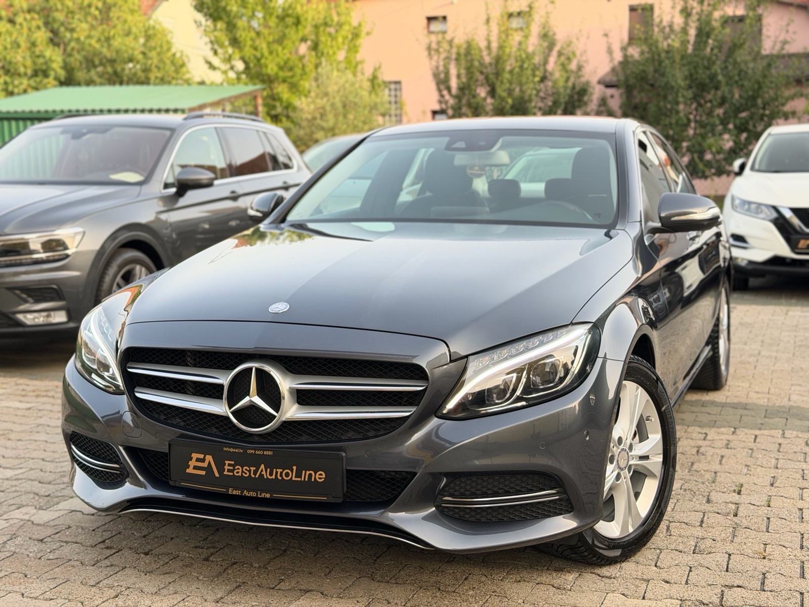 Mercedes-Benz C-klasa 220 CDI Aut. Avantgarde, Kamera, ILS, Servisna, fotografija 5