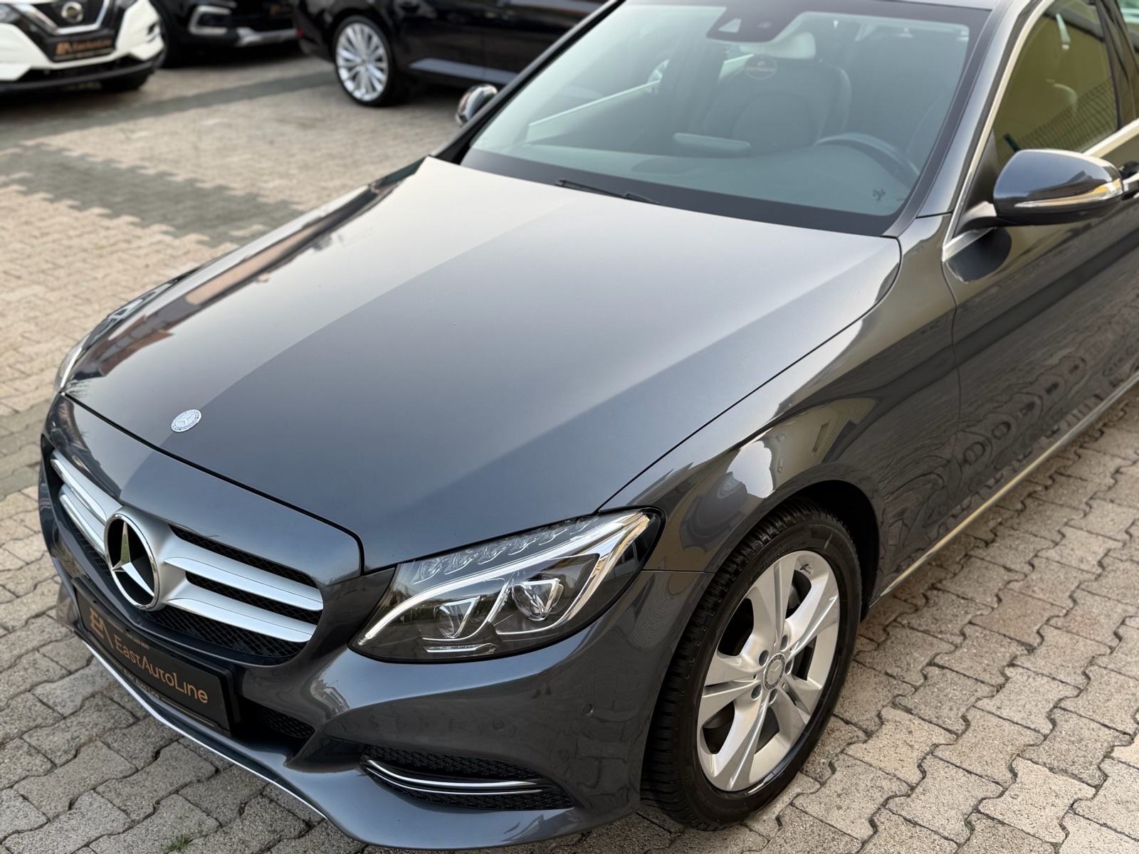 Mercedes-Benz C-klasa 220 CDI Aut. Avantgarde, Kamera, ILS, Servisna, fotografija 14