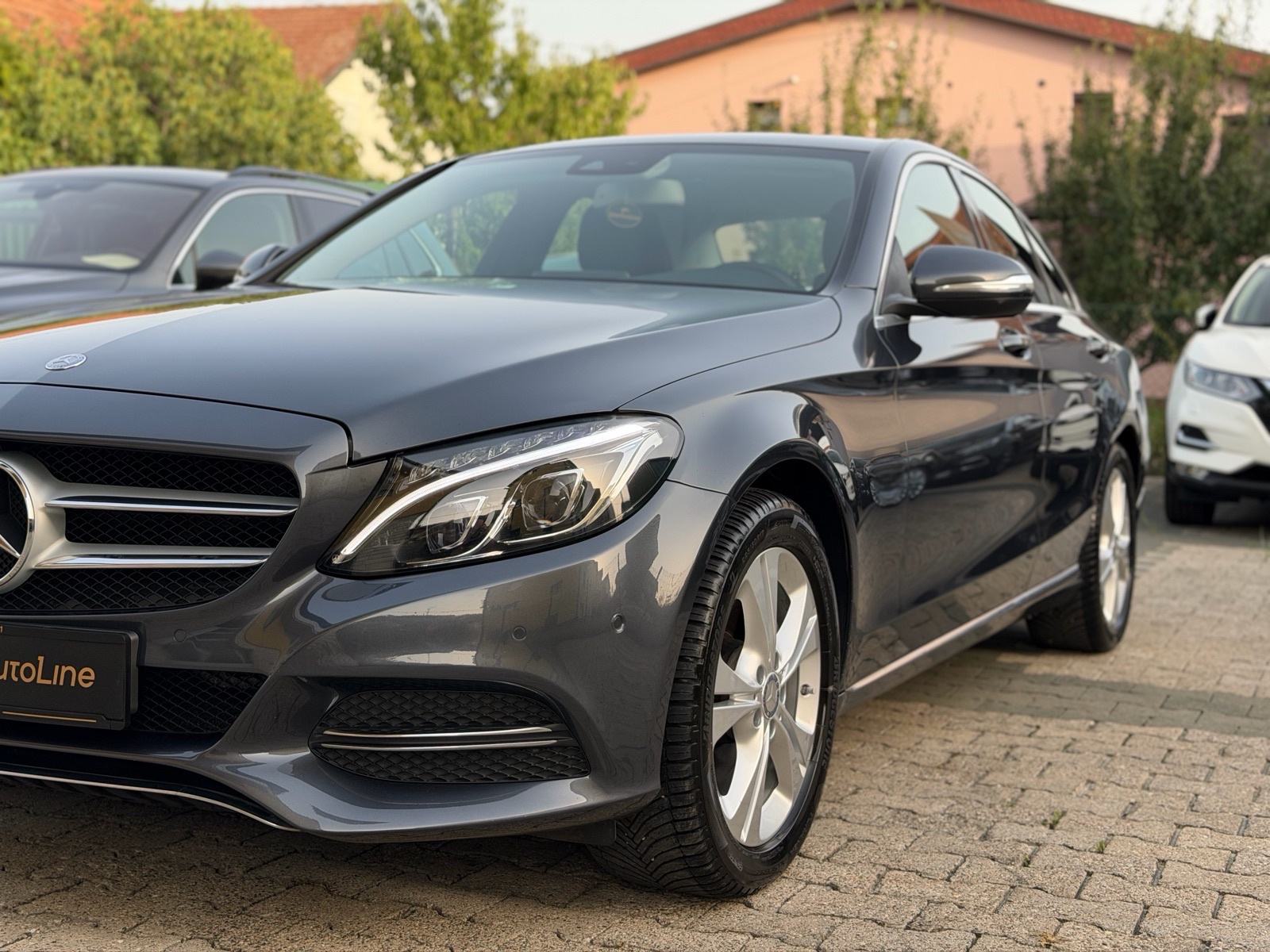 Mercedes-Benz C-klasa 220 CDI Aut. Avantgarde, Kamera, ILS, Servisna, fotografija 18