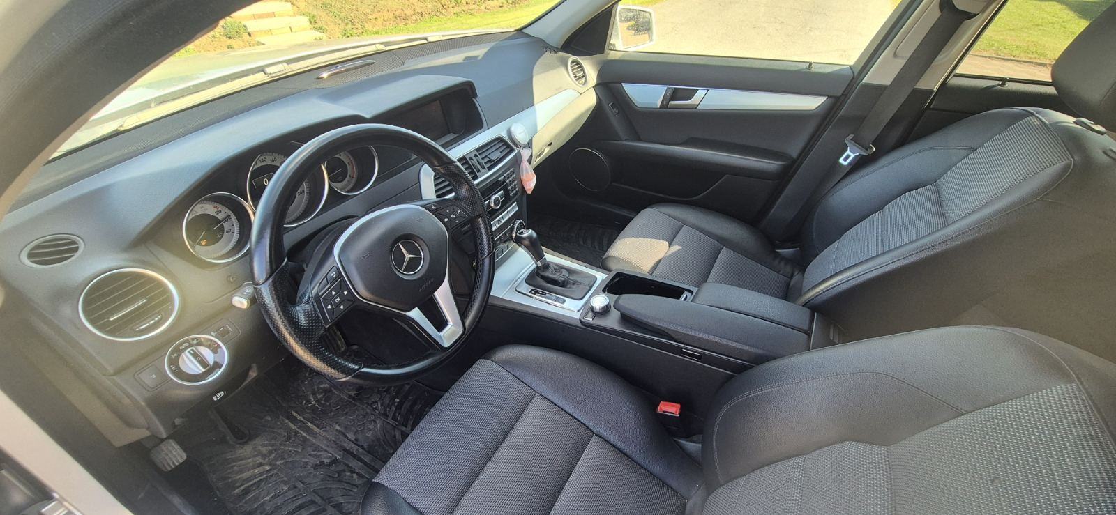 Mercedes-Benz C-klasa 220 CDI automatik, fotografija 13