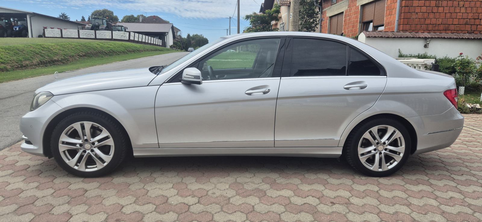 Mercedes-Benz C-klasa 220 CDI automatik, fotografija 4