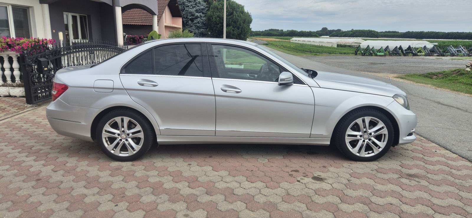 Mercedes-Benz C-klasa 220 CDI automatik, fotografija 3