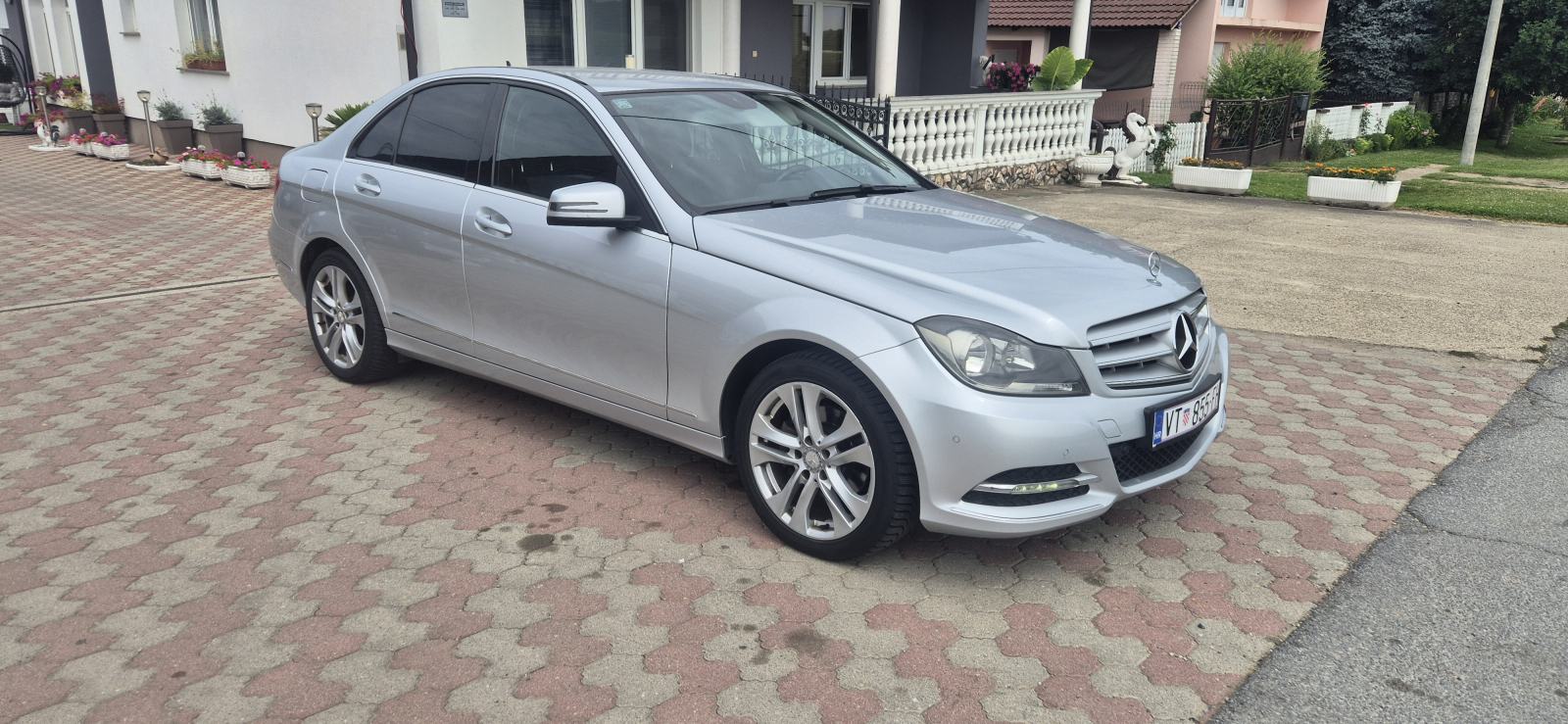 Mercedes-Benz C-klasa 220 CDI automatik, fotografija 6