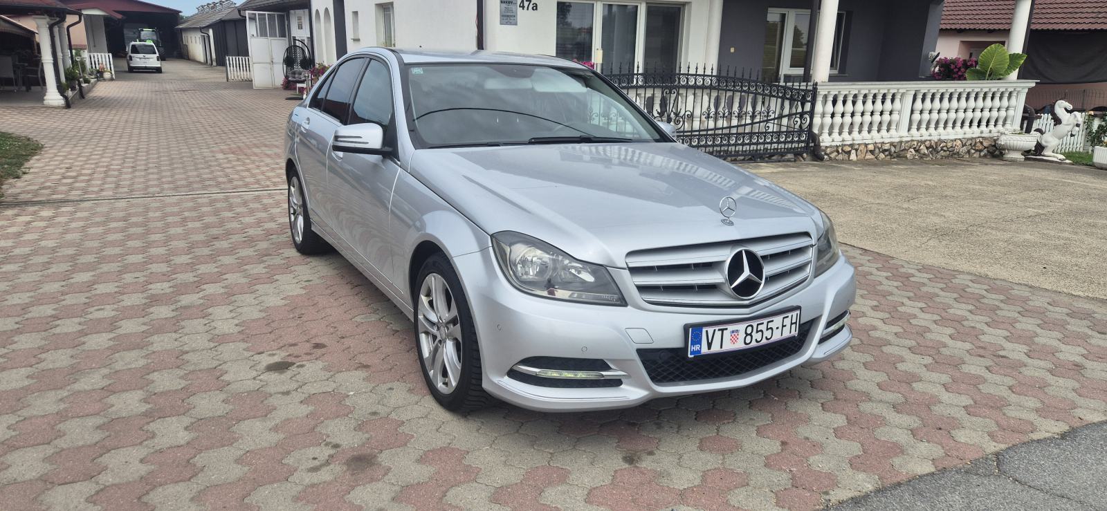 Mercedes-Benz C-klasa 220 CDI automatik, fotografija 7