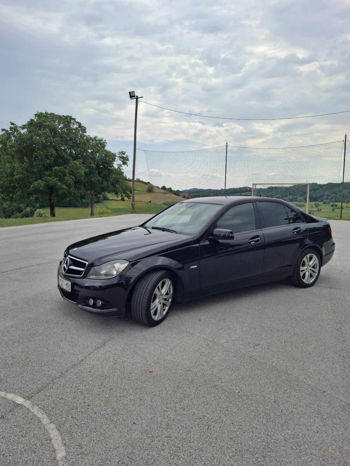 Mercedes-Benz C-klasa 220 CDI automatik ***HITNO***, fotografija 11