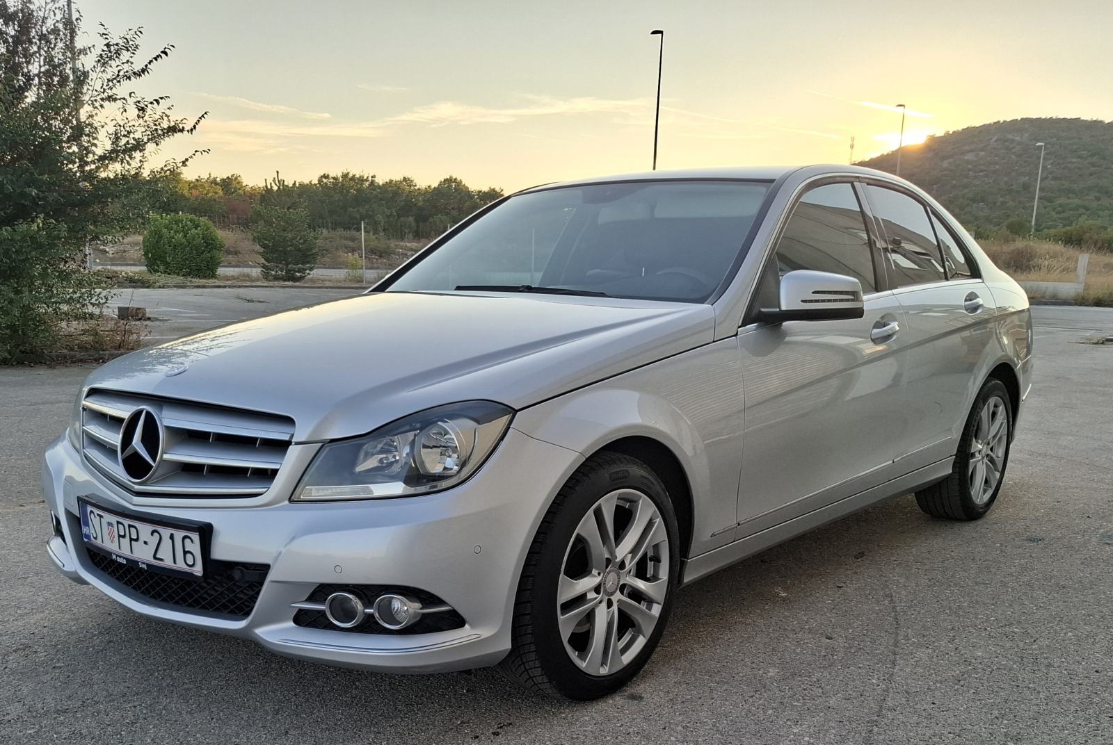 Mercedes-Benz C-klasa 220 CDI automatik, fotografija 2