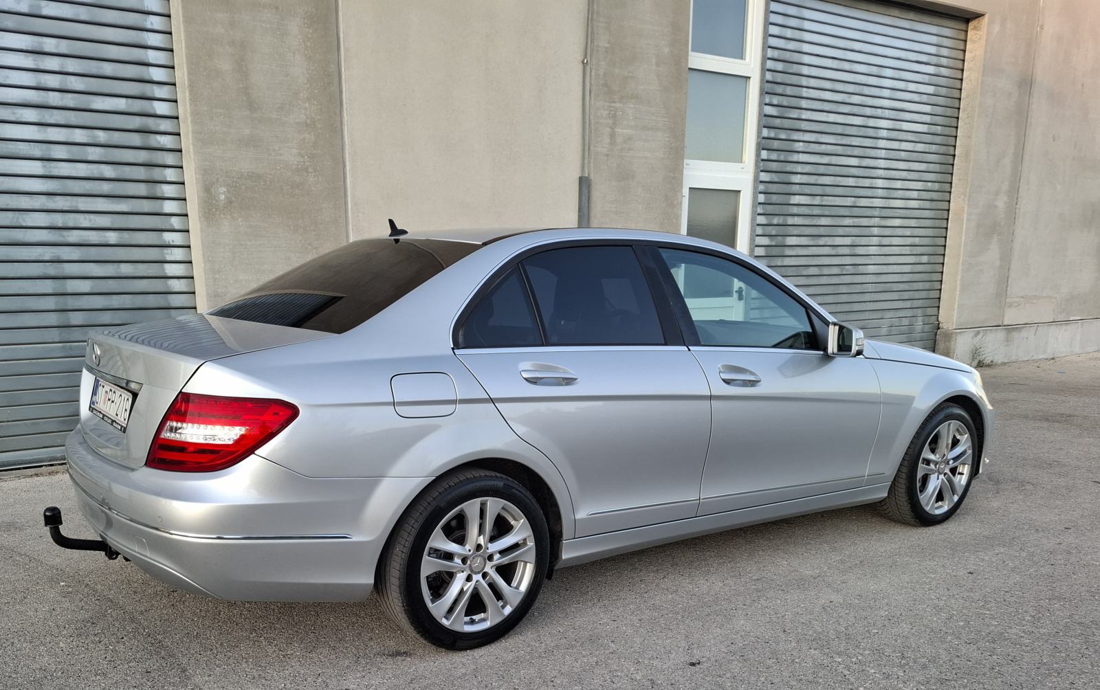 Mercedes-Benz C-klasa 220 CDI automatik, fotografija 6