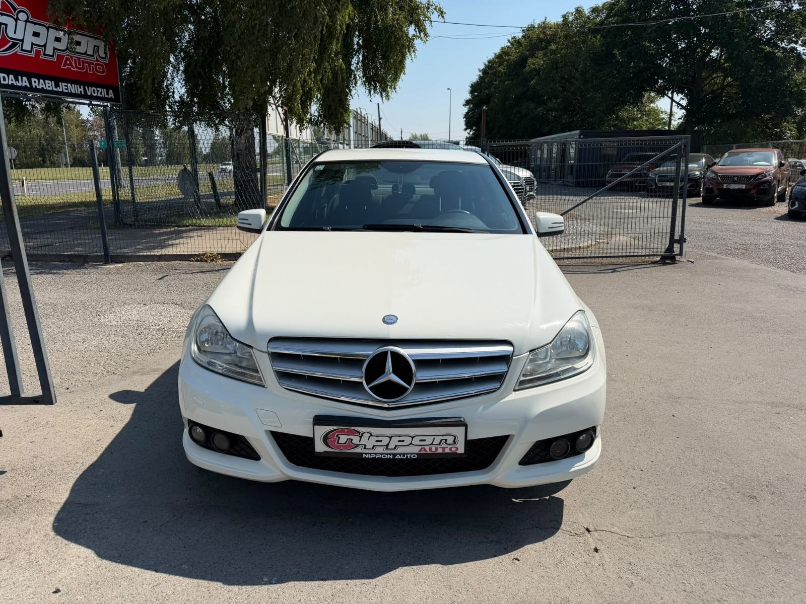 Mercedes-Benz C-klasa 220 CDI KLIMA - REGISTRIRAN - AUTOKREDIT, pogled izvana - slika 2