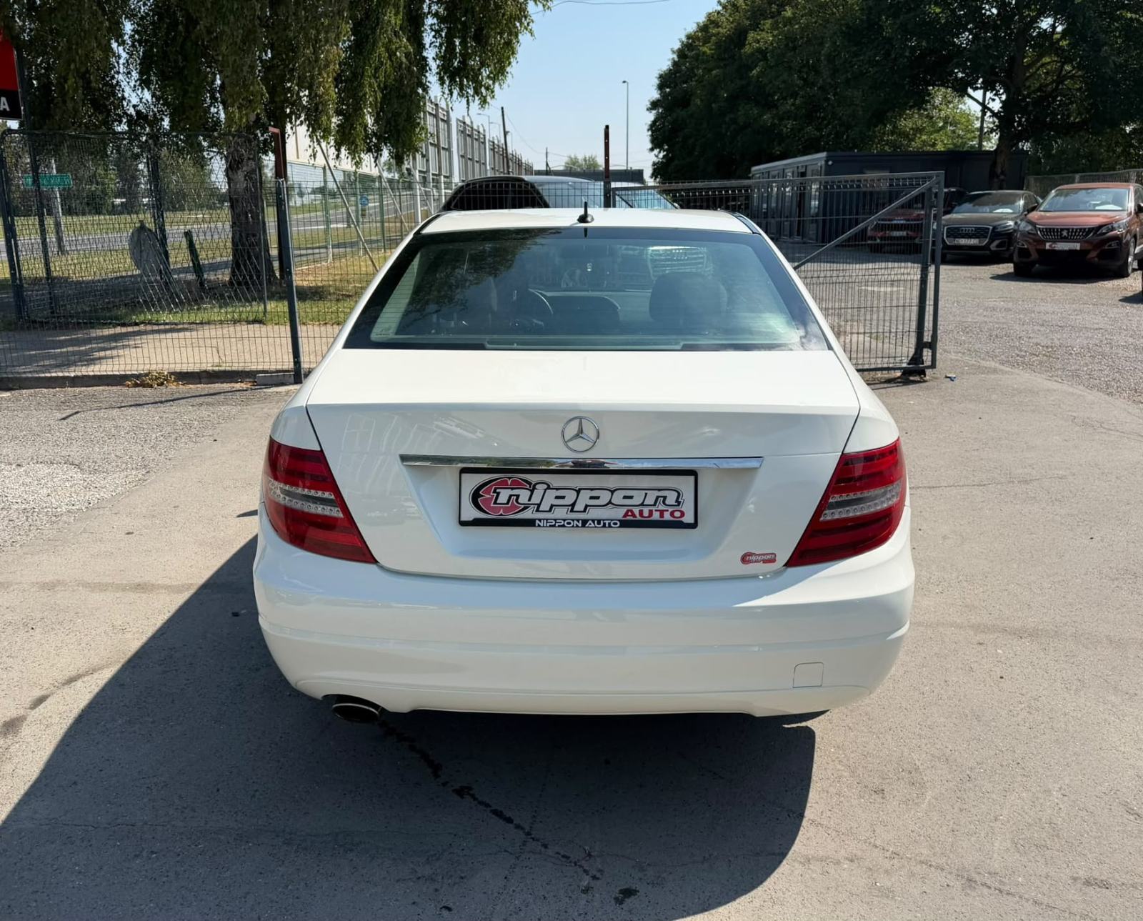 Mercedes-Benz C-klasa 220 CDI KLIMA - REGISTRIRAN - AUTOKREDIT, pogled izvana - slika 5