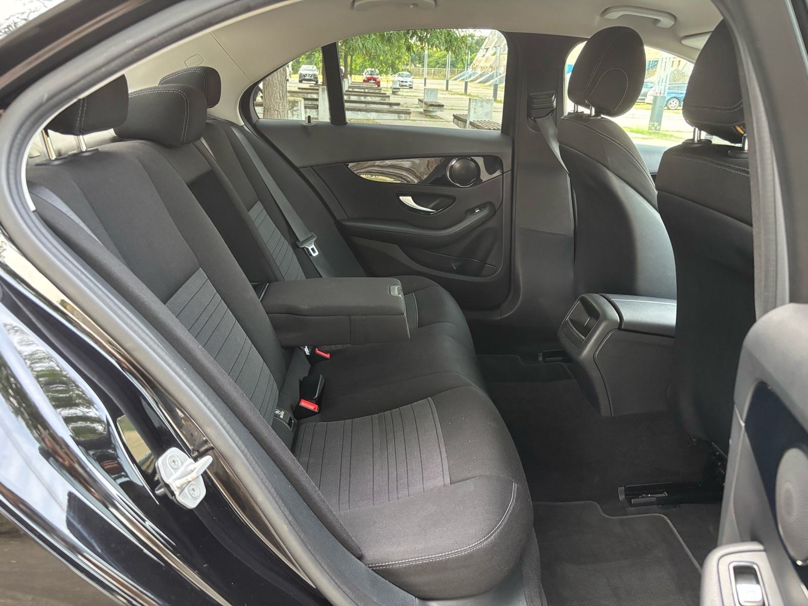 Mercedes-Benz C-klasa 220 CDI AVANTGARDE, KAO NOV, JAMSTVO ✅️, fotografija 20