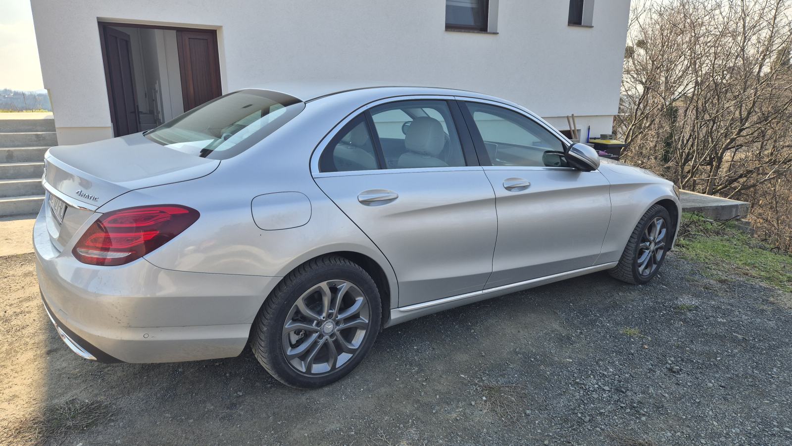 Mercedes-Benz C-klasa 220d 4MATIC automatik HR AUTO NEOSTAR POGODNOSTI, pogled izvana - slika 5