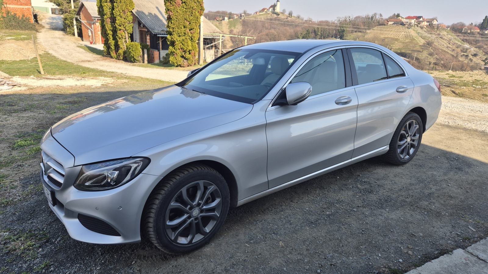 Mercedes-Benz C-klasa 220d 4MATIC automatik HR AUTO NEOSTAR POGODNOSTI, pogled izvana - slika 1