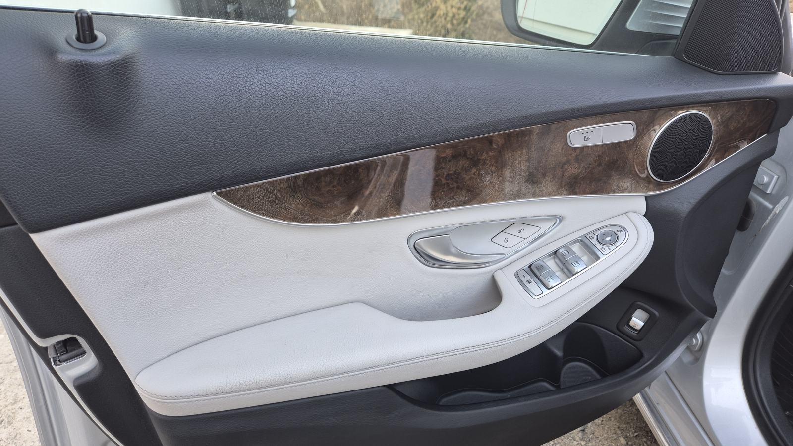 Mercedes-Benz C-klasa 220d 4MATIC automatik HR AUTO NEOSTAR POGODNOSTI, fotografija 12