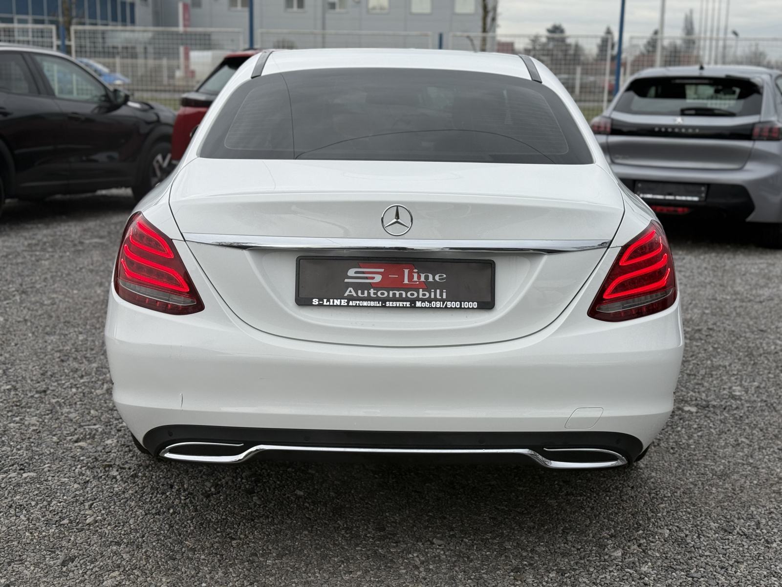 Mercedes-Benz C-klasa 220 D 7G *Exclusive* Head-up* Garancija 12mj.*, fotografija 7