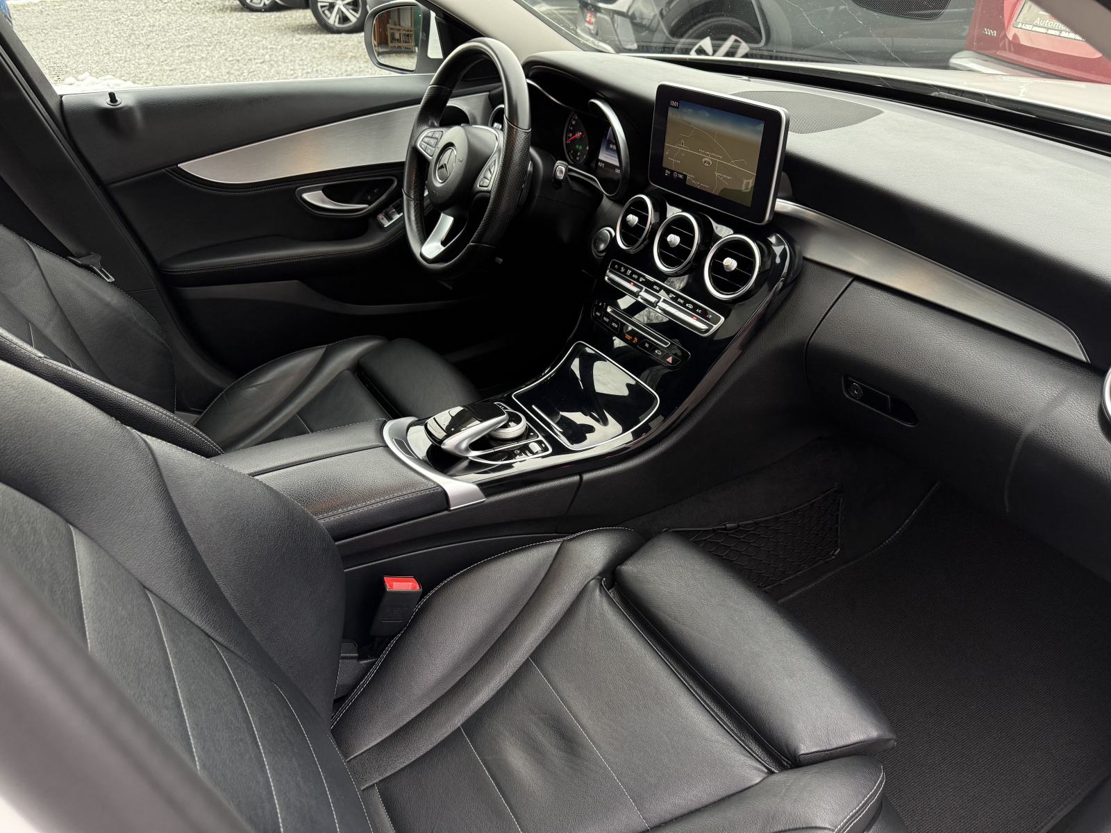 Mercedes-Benz C-klasa 220 D 7G *Exclusive* Head-up* Garancija 12mj.*, fotografija 12