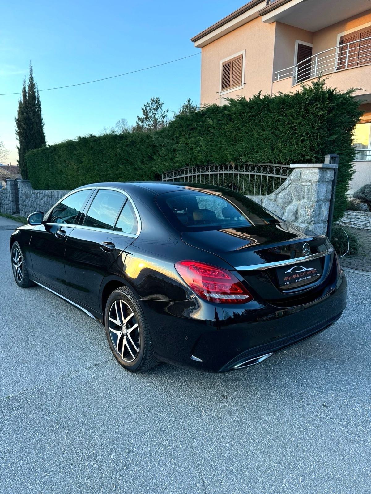 Mercedes-Benz C-klasa 220 d AMG automatik 4 Matic, fotografija 6