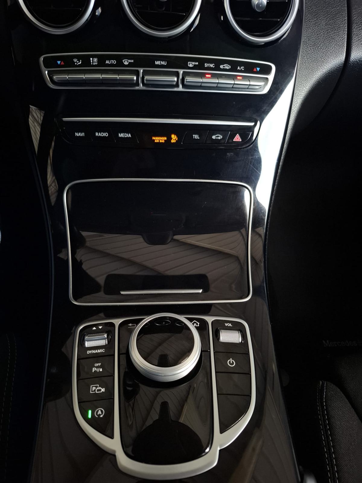 Mercedes-Benz C-klasa 220 D AUTOMATIK ALU NAV 2xPDC FULL LED GARANCIJA, fotografija 20