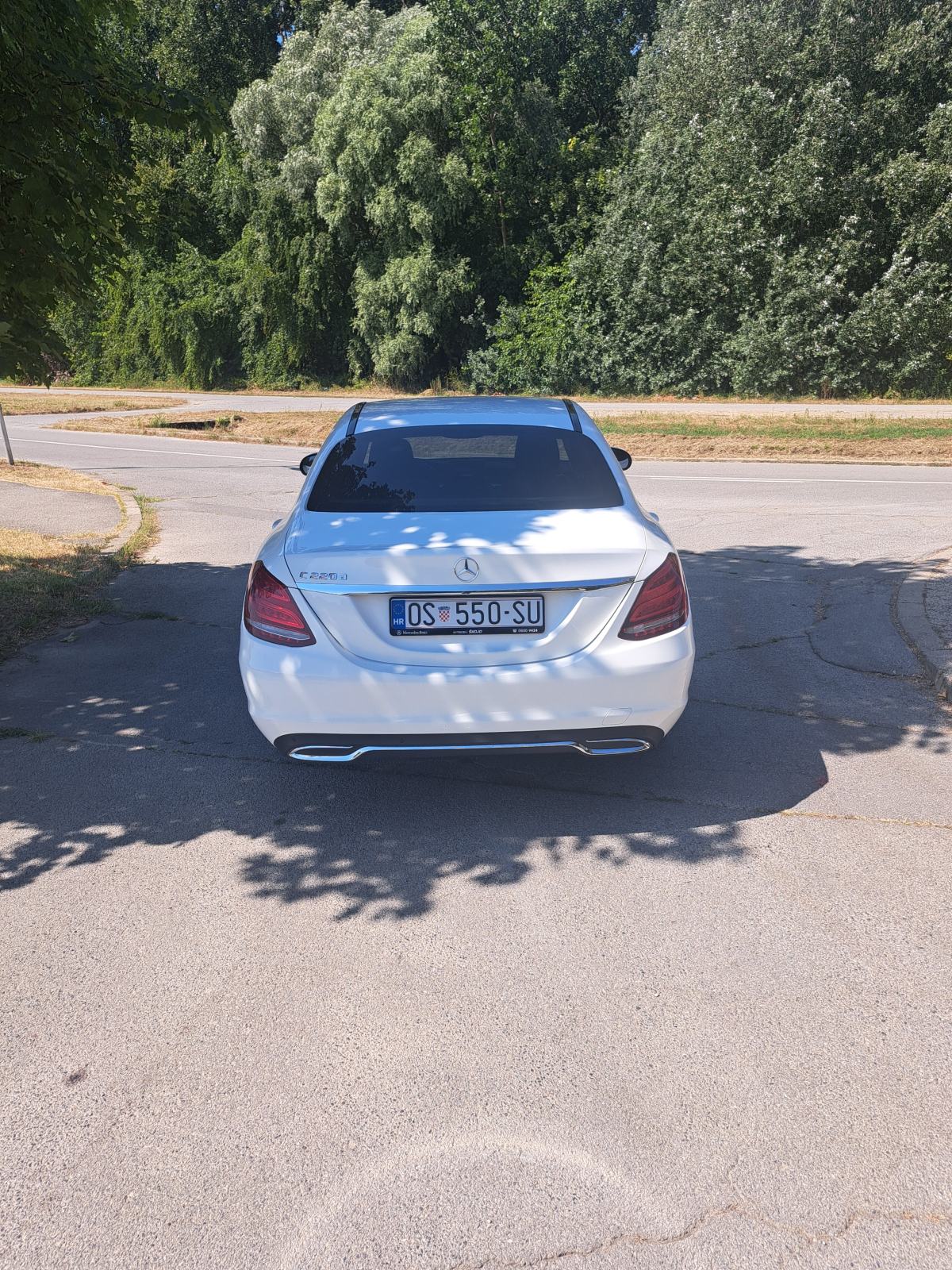Mercedes-Benz C-klasa 220 D automatik LED SVIJETLA-AVANTGART, fotografija 10