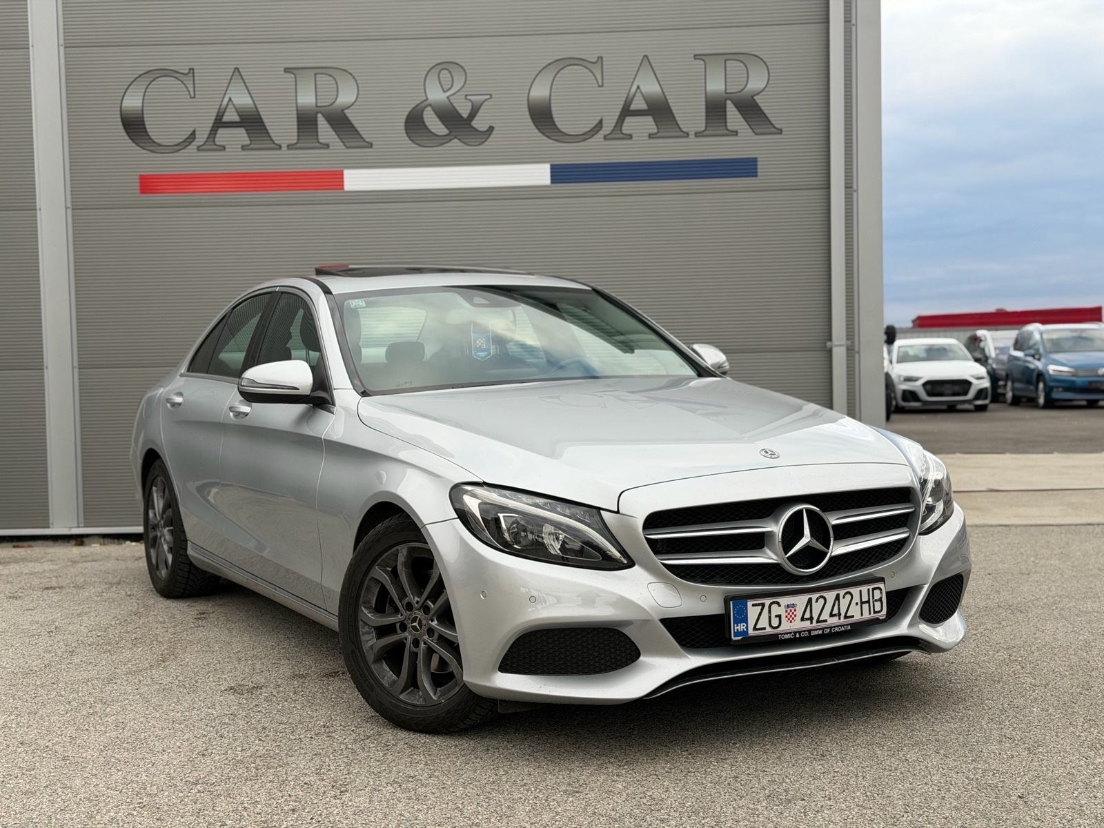 Mercedes-Benz C-klasa 220 D automatik, fotografija 3