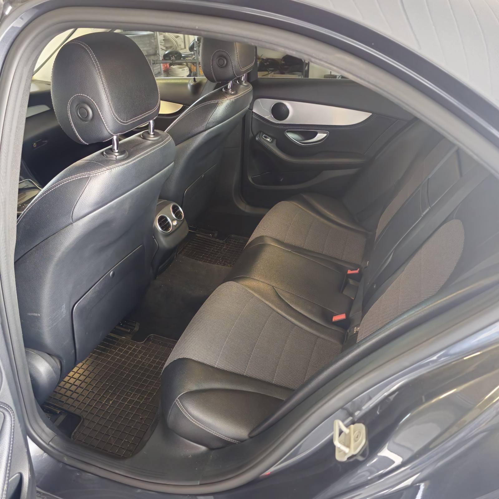 Mercedes-Benz C-klasa 220 D automatik, fotografija 7