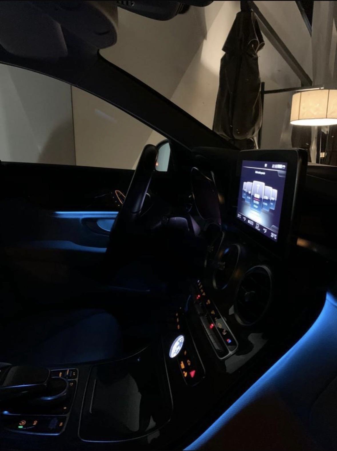 Mercedes-Benz C-klasa 220 D automatik full oprema registriran 1 godinu, pogled izvana - slika 5