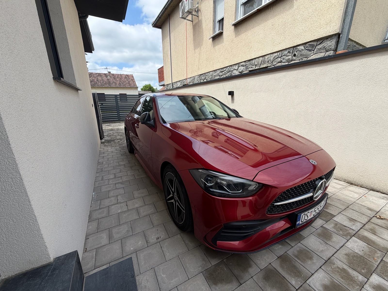 Mercedes-Benz C-klasa 220d AMG Nightpaket,EQ boost, fotografija 2