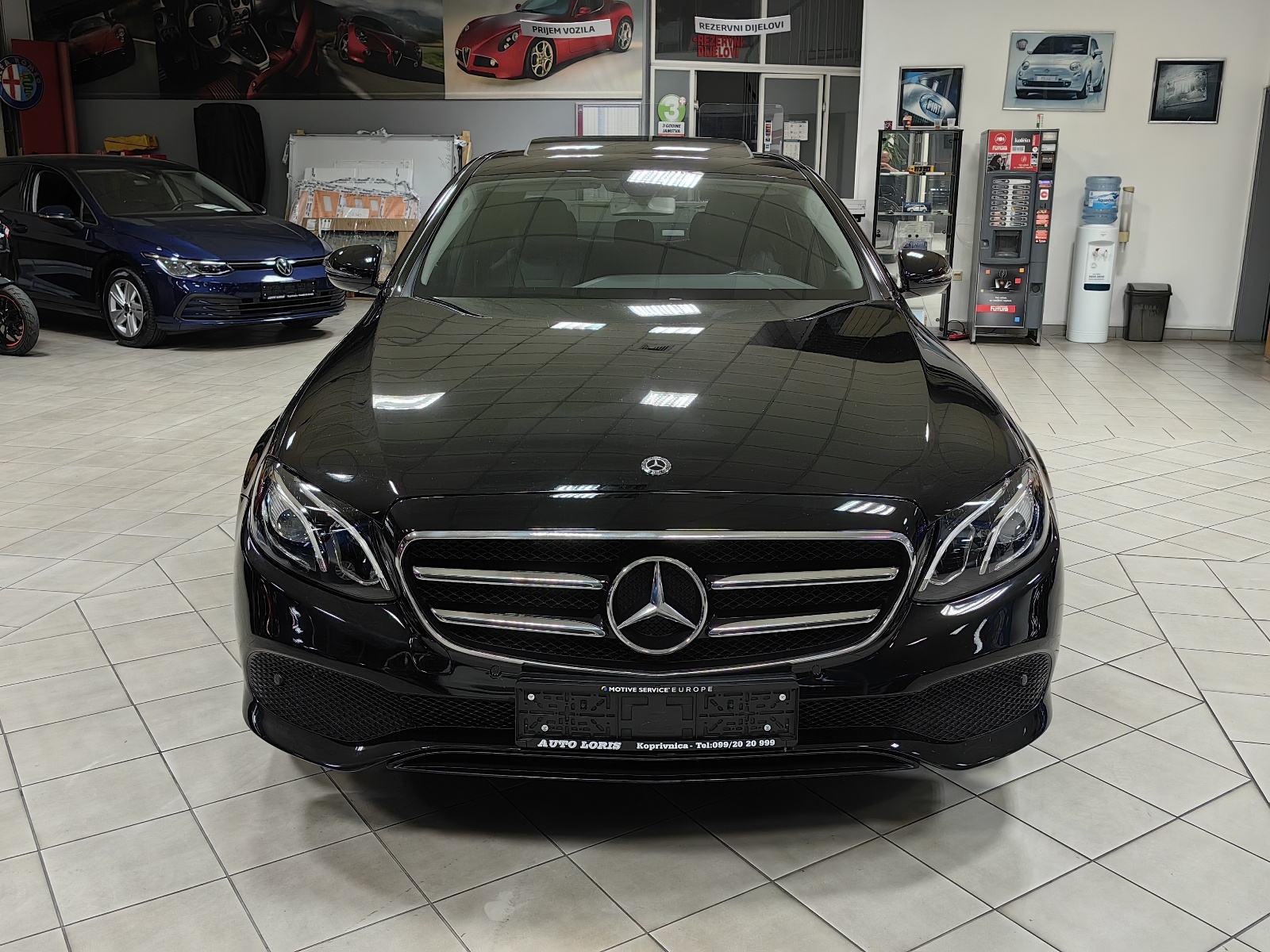 Mercedes-Benz E- 220 D limuzina *AVANTGARDE 9.G *99.Tkm*2019.GOD*, fotografija 7