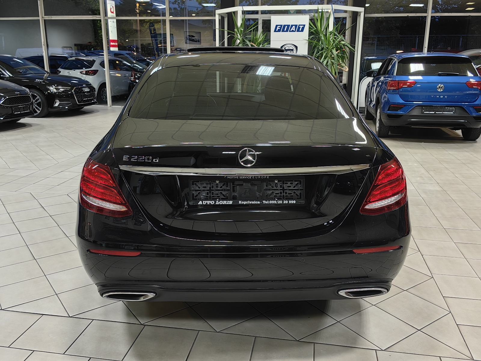 Mercedes-Benz E- 220 D limuzina *AVANTGARDE 9.G *99.Tkm*2019.GOD*, fotografija 10