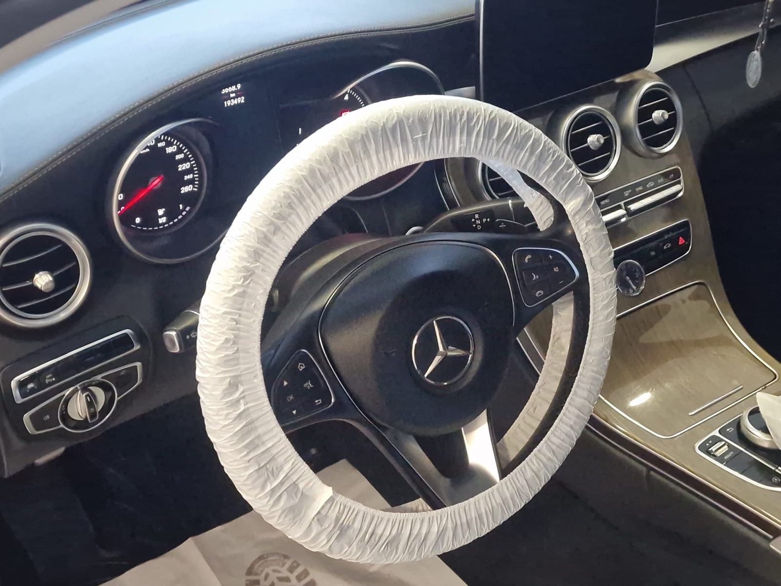 Mercedes-Benz C-klasa 220 D automatik, fotografija 10