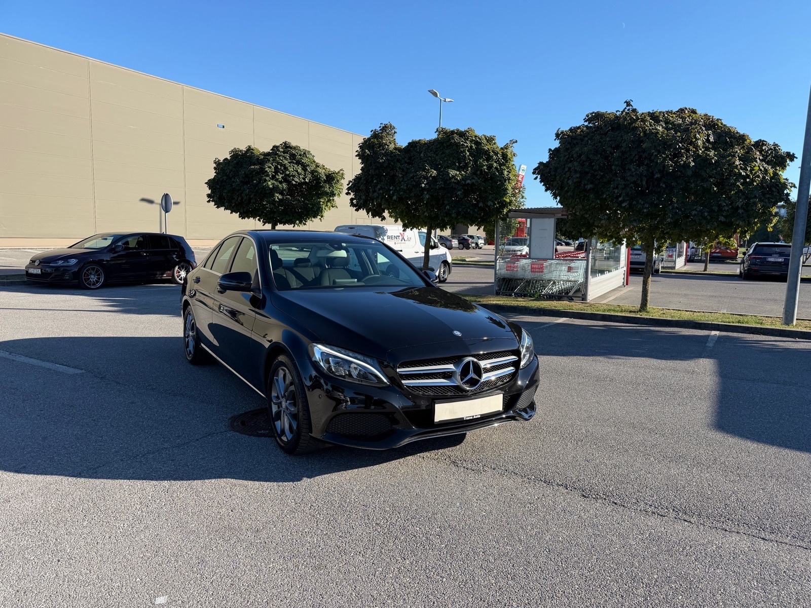 Mercedes-Benz C 220 D Avantgarde automatik / Nije uvoz, pogled izvana - slika 1