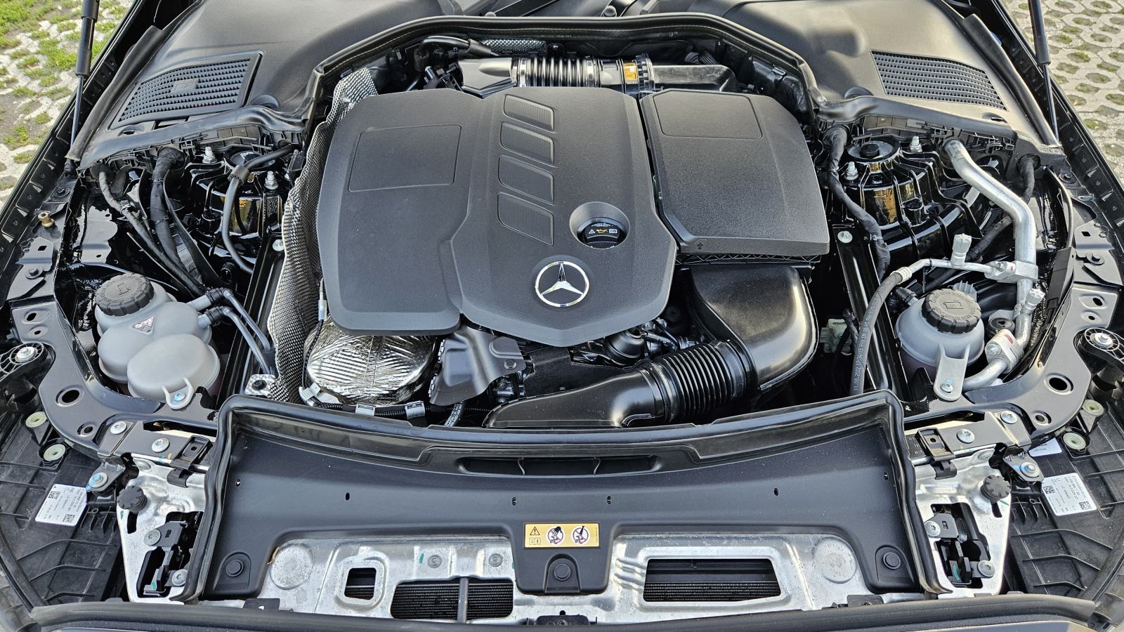 Mercedes-Benz C-klasa 220 d Avantgarde, Automatik 9G..reg.do 8/2027., fotografija 17