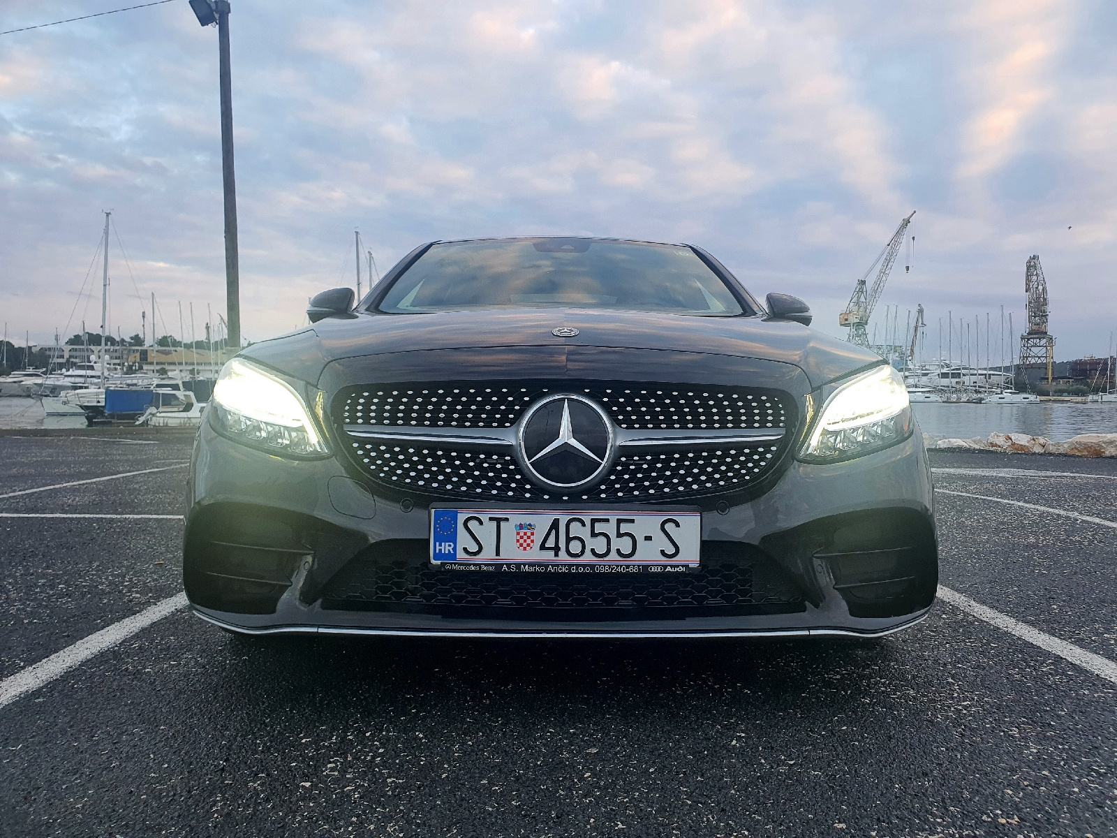 Mercedes-Benz C-klasa 220 D, fotografija 8